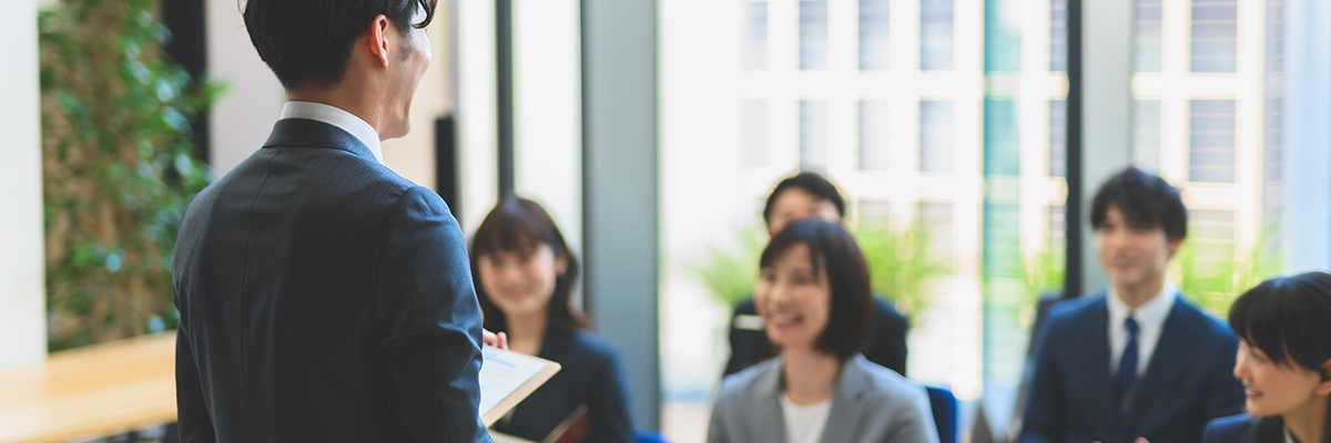 講習会の様子をイメージした写真